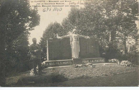 Inauguration du monument de La Clayette en présence du Colonel Meillier - © Archives 71